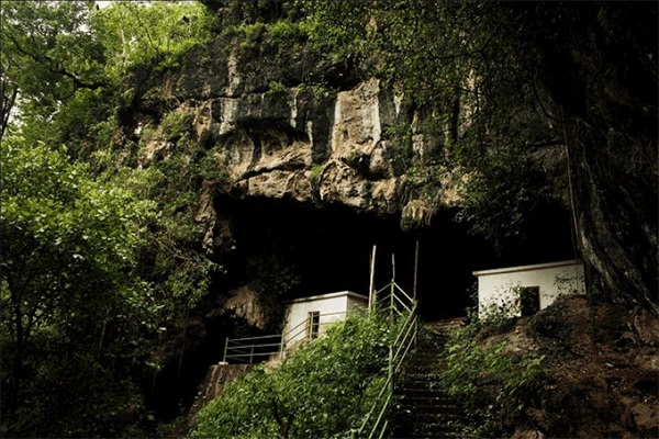 kavala caves in dandeli resorts